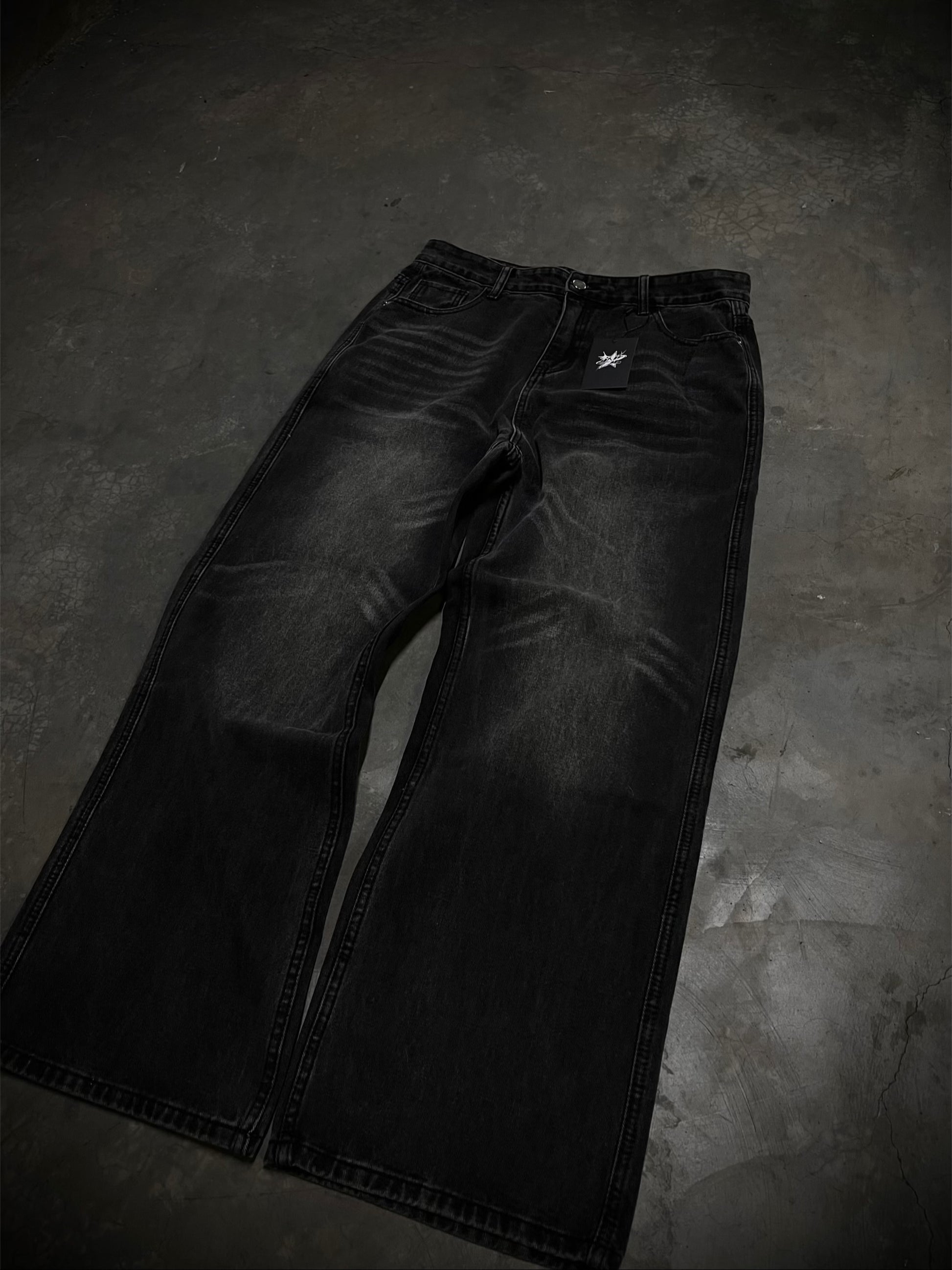 DROP 016 (TNE BOOTCUT JEANS)