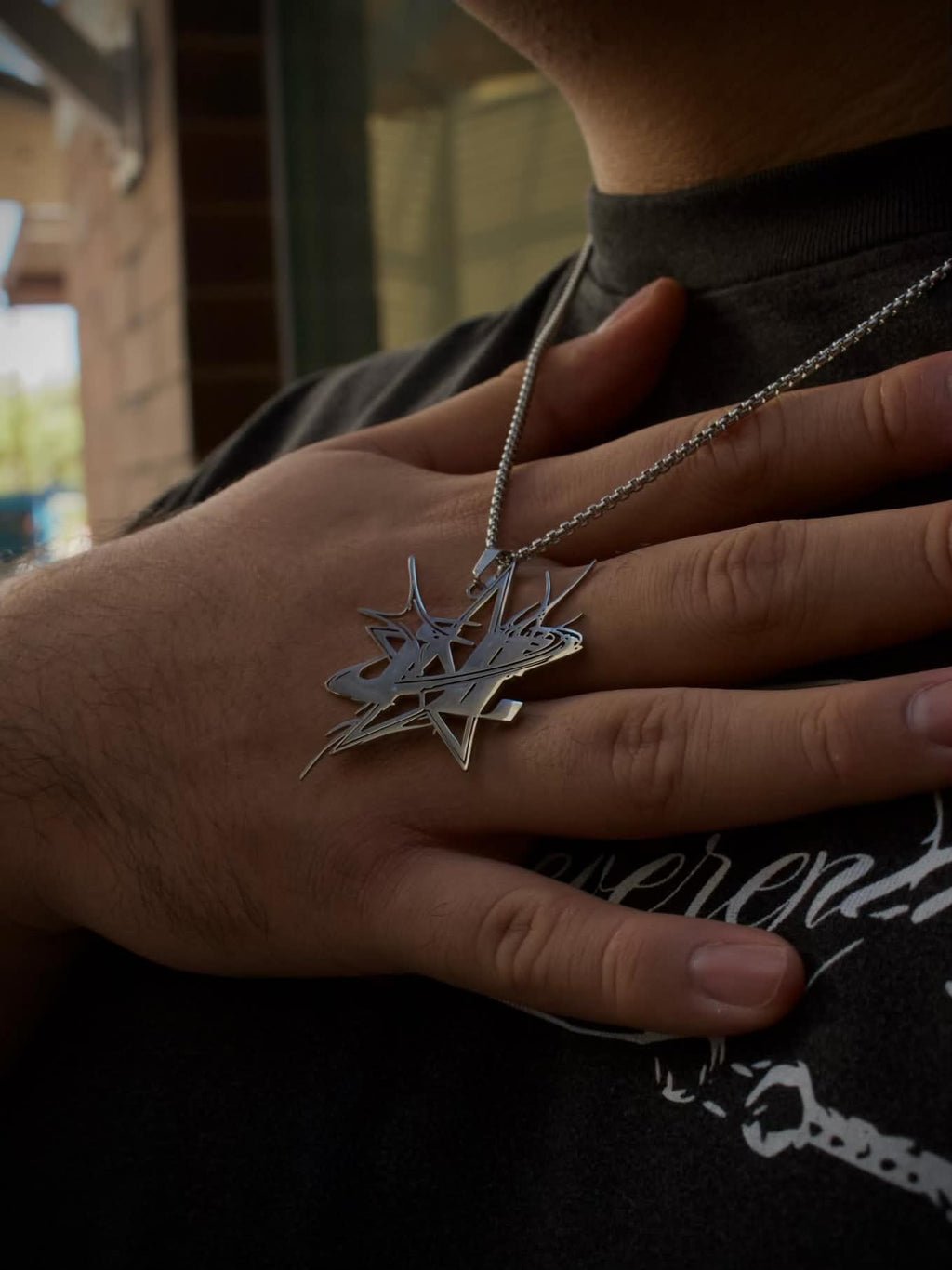 PRIMERA PIEZA TNE ESSENTIALS (DROP 017)